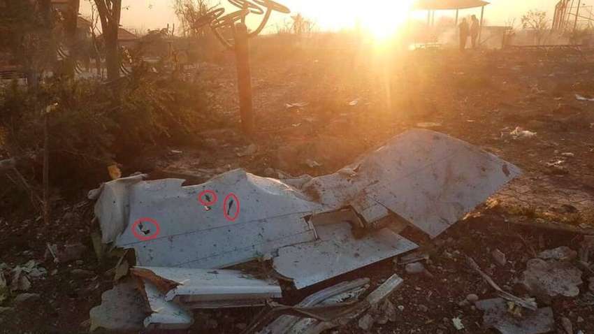 Фотофакт: украинский лайнер мог потерпеть крушение из-за ракеты