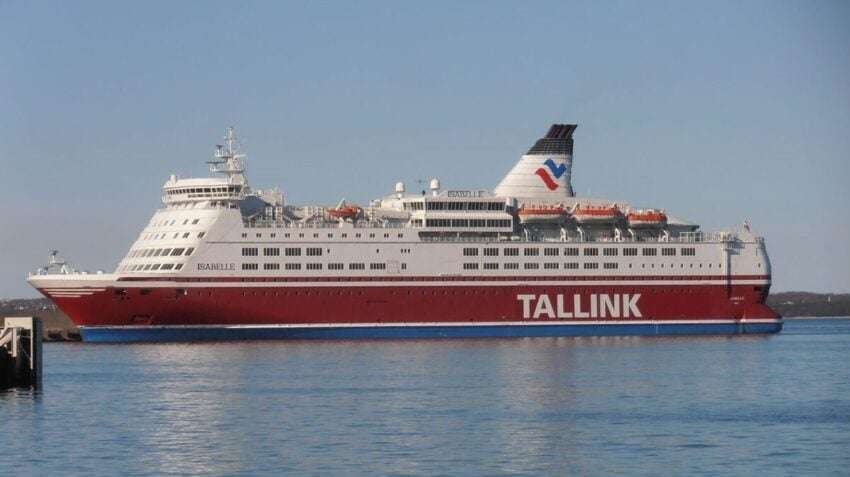 1500 українських біженців мешкають на поромі в Естонії