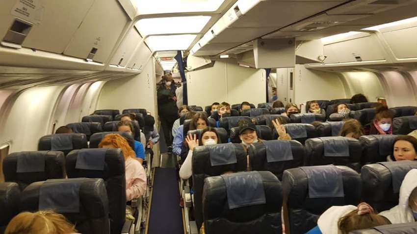 В Украину из США эвакуировали более сотни детей