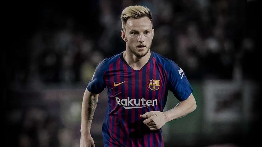 "ПСЖ" подготавливает почву для презентации полузащитника "Барселоны" Ракитича