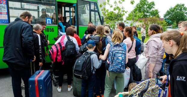 В Донецкой области срочно вывозят людей: где именно объявлена эвакуация В Донецкой области срочно вывозят людей: где именно объявлена эвакуация