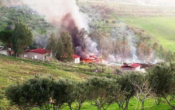 Потужний вибух на фабриці феєрверків в Італії: п'ятеро загиблих, двоє поранених