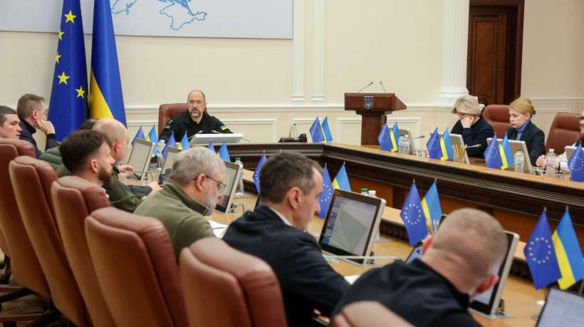 Три міністри подали у відставку: хто «все», а хто йде на підвищення 