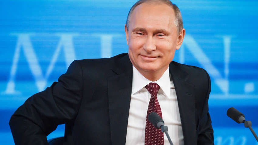 "Сидів на підлозі в істериці": з'явилася інформація про нервовий зрив у Путіна