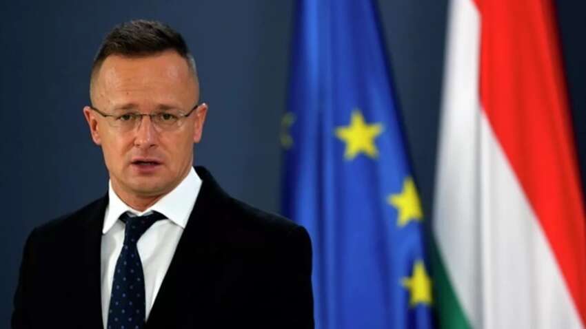 Сійярто знову прибув до Москви: що заявив про санкції Сійярто знову прибув до Москви: що заявив про санкції