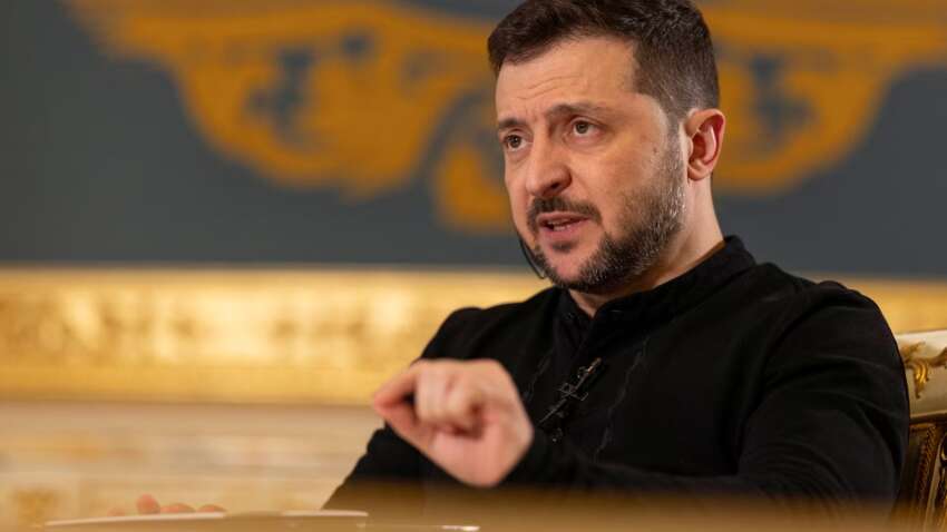 Трамп тисне на Зеленського та встановив жорсткий дедлайн доя мирної угоди з РФ Трамп тисне на Зеленського та встановив жорсткий дедлайн доя мирної угоди з РФ