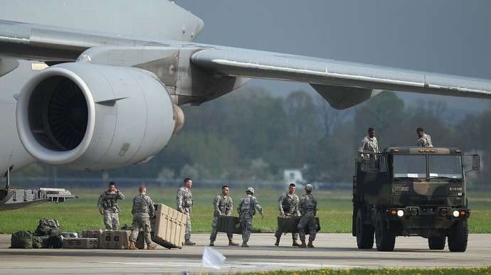 В Пентагоне расстроили РФ: США не будут уменьшать численность войск в Европе В Пентагоне расстроили РФ: США не будут уменьшать численность войск в Европе