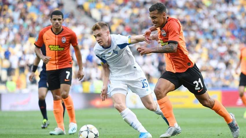 Минздрав разрешил возобновить футбольные матчи в Украине