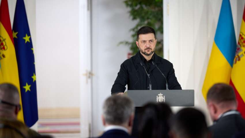 Зеленський все ближче до того, щоб втратити фракцію у парламенті: які рішення готуються Зеленський все ближче до того, щоб втратити фракцію у парламенті: які рішення готуються