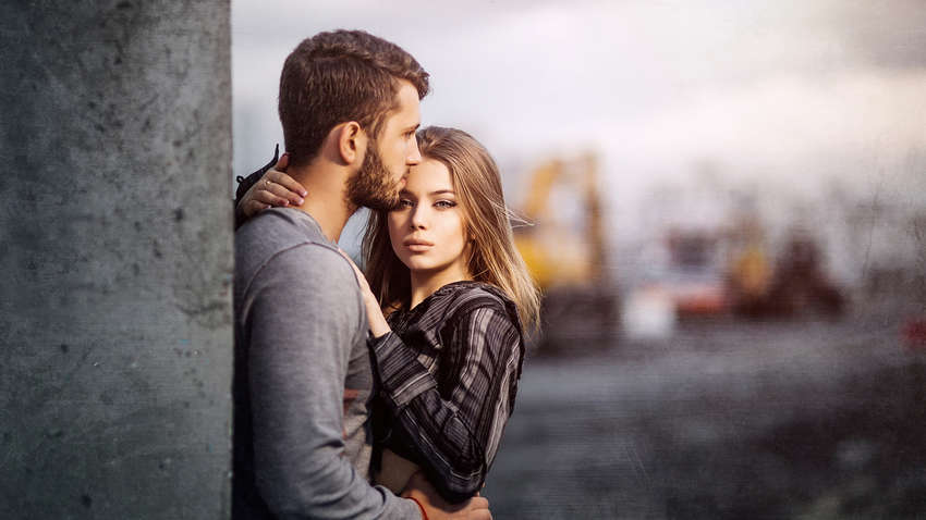 Сколько раз в неделю влюбленные лгут друг другу, - исследование