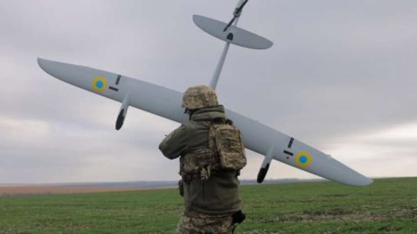 Дроны добрались за 2000 километрах: какой важный объект в РФ оказался под ударом Дроны добрались за 2000 километрах: какой важный объект в РФ оказался под ударом