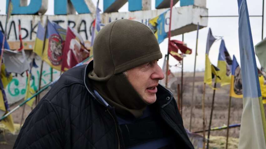 Джонсон таємно відвідав позиції ЗСУ: чому після цього обрушився із критикою на Захід