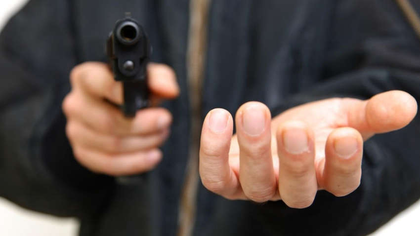 Разбойное нападение в Киеве. Столичная полиция задержала двух злоумышленников