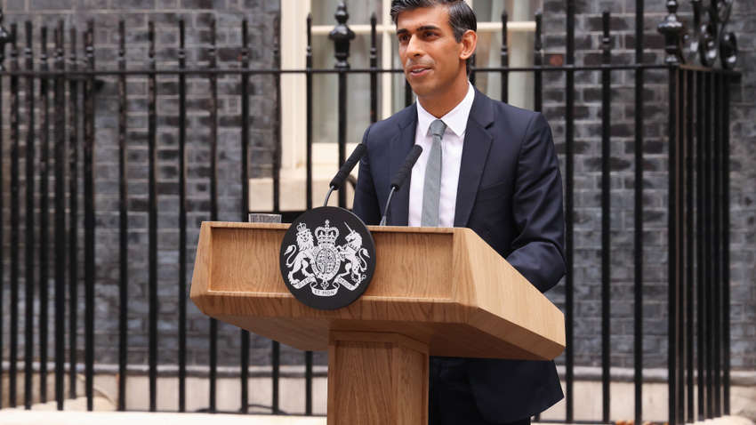 Стало відомо, чому консерватори в Британії програли з розгромним рахунком 