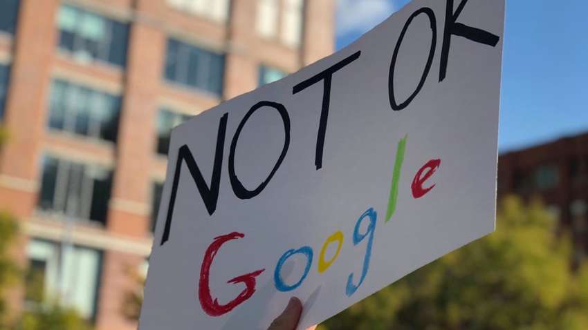 Американська компанія Google дозволила своїм співробітникам скаржитися на умови праці