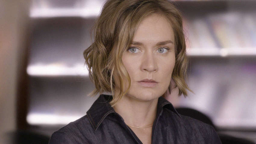  Донька російського актора, який підтримує війну в Україні, закликала росіян  бігти з країни