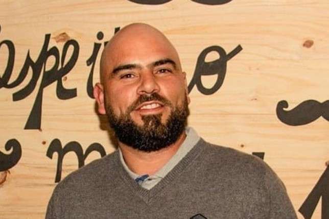 Чоловік з Бразилії загинув через вибух пивного кега на власному дні народження Чоловік з Бразилії загинув через вибух пивного кега на власному дні народження