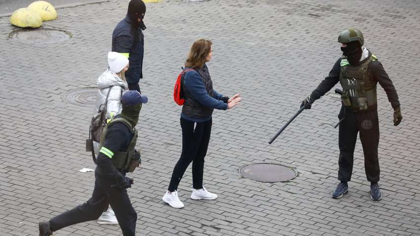 В Білорусі затримали більше тисячі людей (Фото)