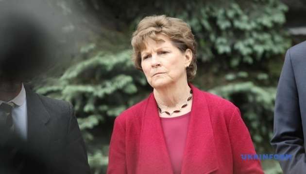 Почему в США до сих пор не предоставили России статус государства-спонсорки терроризма, - эксперт Почему в США до сих пор не предоставили России статус государства-спонсорки терроризма, - эксперт