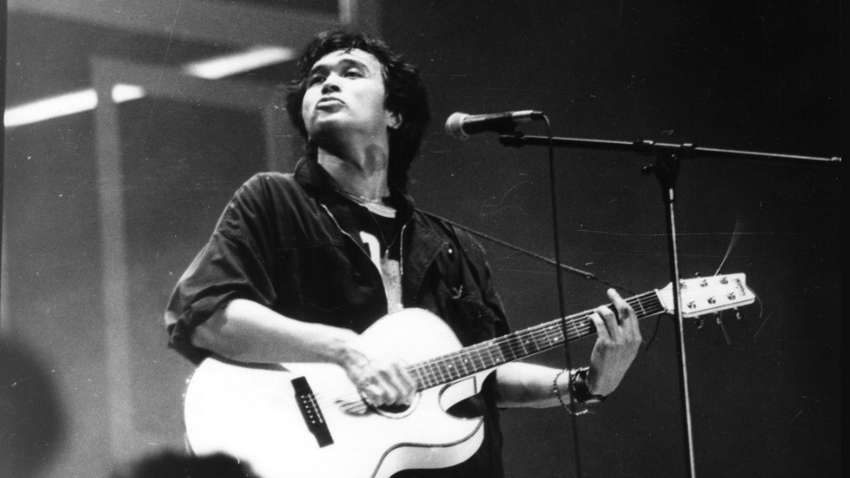 Законно ли в Украине петь песни Цоя: ответ Департамента искусств