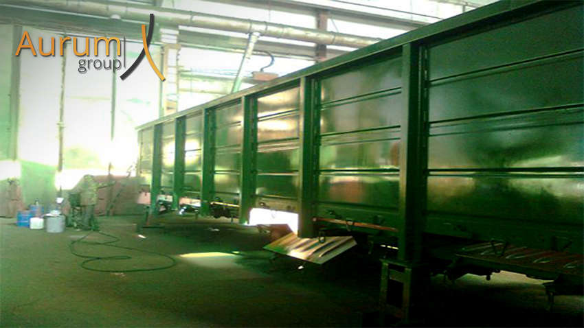 Несмотря на войну, дизельный завод Аурум Груп выпустил 49 полувагонов в 2022 году