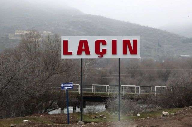  "Гуманитарная помощь" от друга Путина: Лачинским коридором идут поставки в Карабах 