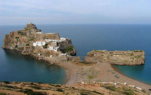 Найменший у світі державний кордон: унікальна іспанська територія в Африці