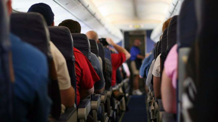 Какие места лучше занимать в самолете