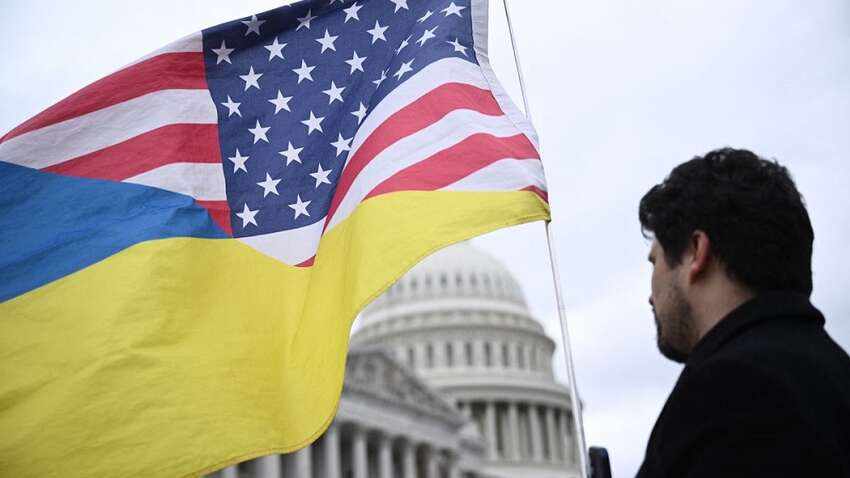 Украину заставляют идти на капитуляцию: что не так с соглашением США о ископаемых Украину заставляют идти на капитуляцию: что не так с соглашением США о ископаемых