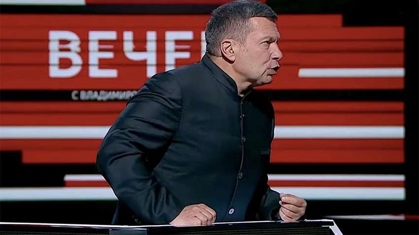 "Увесь закордон з нас сміється": російський пропагандист шокований падінням рубля