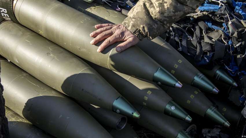 Помощь от США и ЕС: стоит ли переживать за 2024 год и как подстраховаться Украине