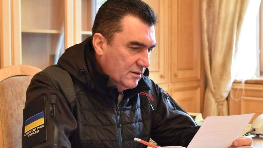 Данилов назвал две области, которые после деоккупации будут "самыми спокойными регионами" Данилов назвал две области, которые после деоккупации будут "самыми спокойными регионами"