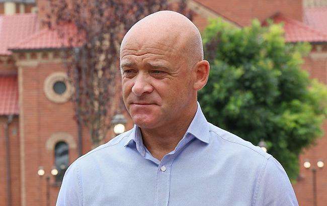 Политолог Карасев объяснил, почему политические нападки на Труханова безосновательны