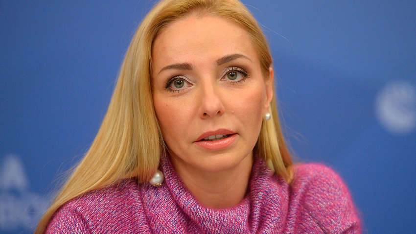 Жена Пескова призналась, что спаивала умершую от рака российскую актрису перед смертью  Жена Пескова призналась, что спаивала умершую от рака российскую актрису перед смертью