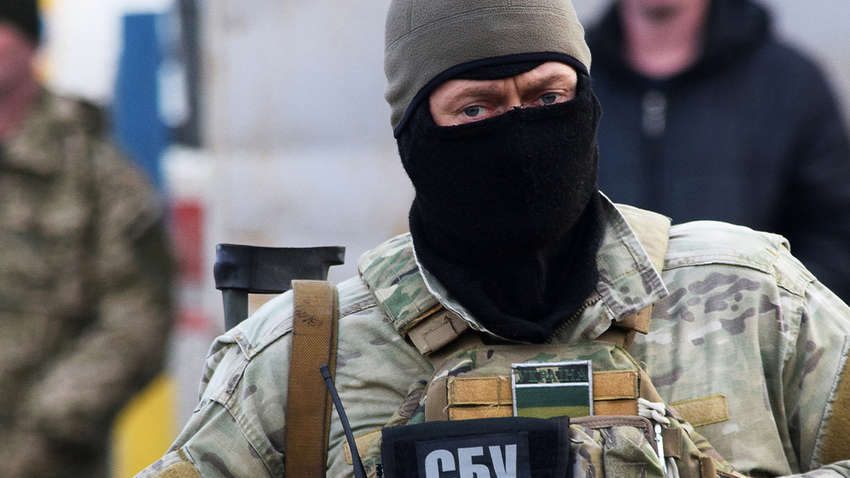 Как Украина ответила на фейковое разоблачения ФСБ: СБУ задержала предателя в рядах СНБО Как Украина ответила на фейковое разоблачения ФСБ: СБУ задержала предателя в рядах СНБО