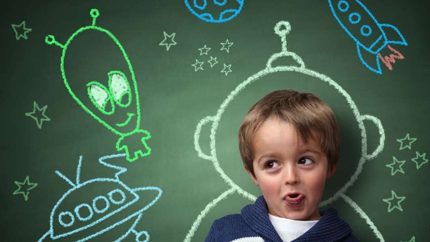 Експерти розповіли, як розвинути уяву дитини у віці 5 років Експерти розповіли, як розвинути уяву дитини у віці 5 років