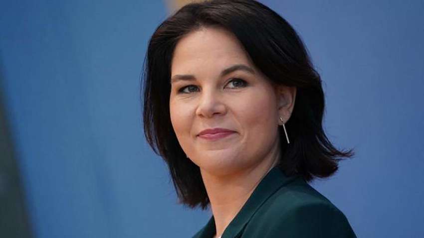 В Германии заявили, что для Украины сейчас важнее системы ПВО, чем танки