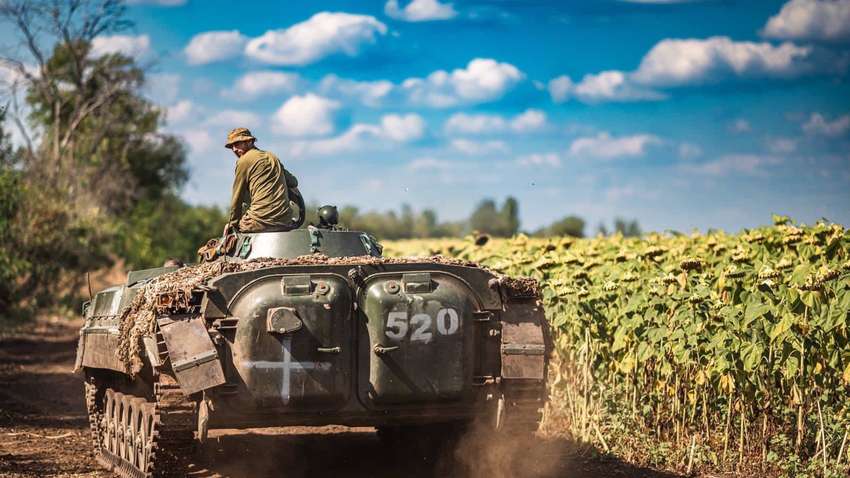 Действительно ли Украину подталкивают к переговорам с РФ – почему идут намеки о снижении помощи