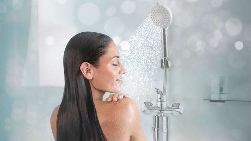 Теперь вы точно будете знать, почему душ стоит принимать вечером, а не утром