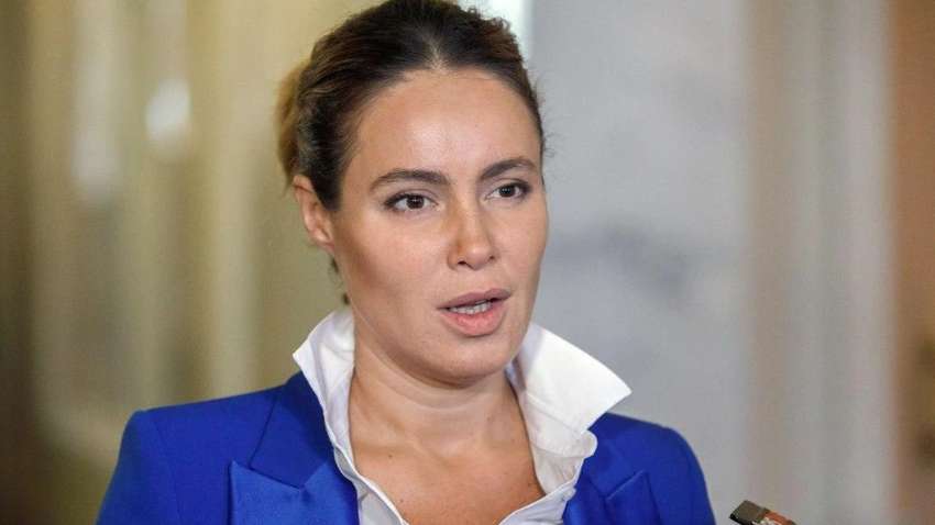 Королевська написала заяву про складання мандата депутата – УП