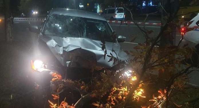 П'яний поліцейський влаштував смертельну аварію на пішохідному переході під Києвом