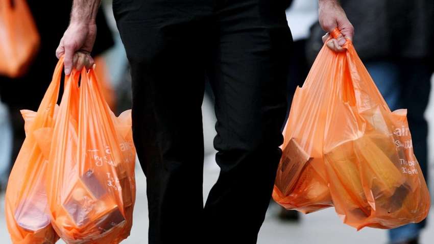 Стало известно, когда в магазинах запретят пластиковые пакеты Стало известно, когда в магазинах запретят пластиковые пакеты