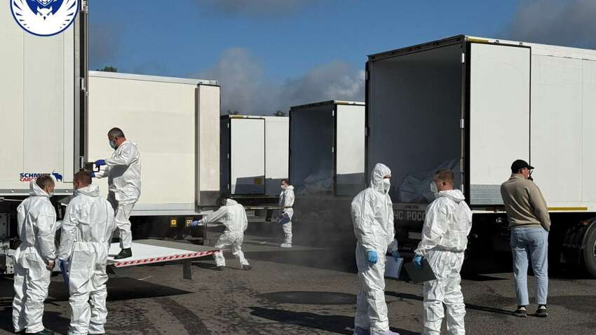 Россия передала тела тысячи погибших: говорят, что это украинские военные Россия передала тела тысячи погибших: говорят, что это украинские военные