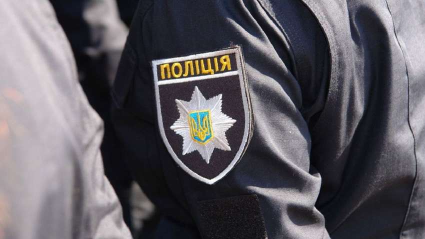 Українським копам почнуть видавати електрошокери, але є одна умова