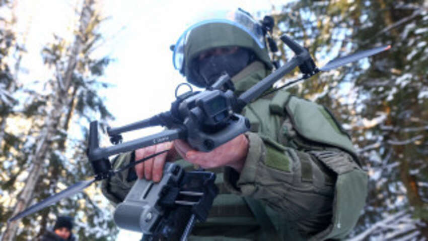 Российские власти боятся своих граждан — будут разгонять скопления людей дронами