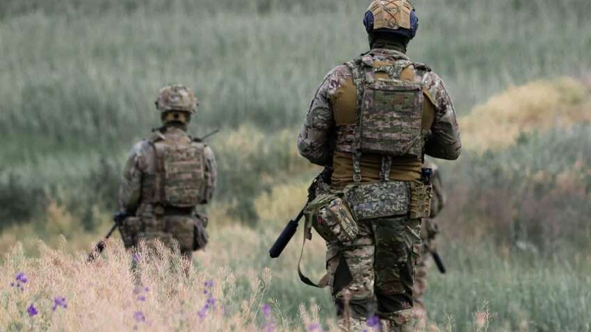 Зеленский заявил о "хороших результатах": красное пятно оккупированной территории становится меньше