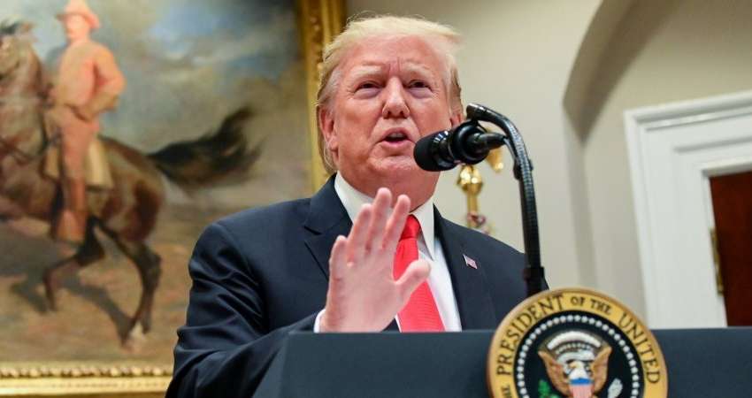 Трамп перенаправив понад 750 млн доларів з програми з протидії РФ на будівництво стіни з Мексикою