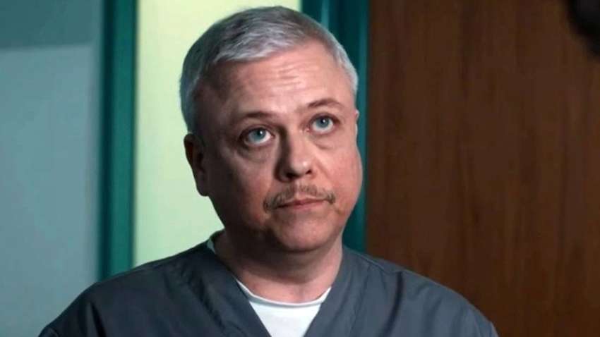 Відомого актора з серіалу РФ "Вулиці розбитих ліхтарів" знайдено мертвим у себе в квартирі