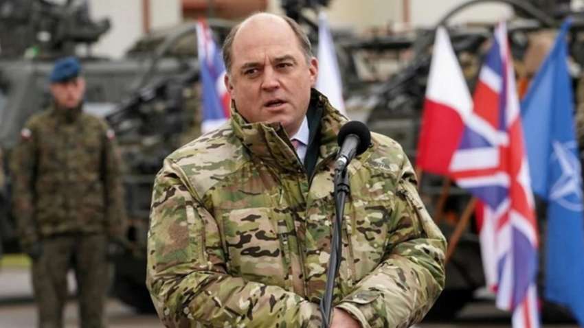 Реакция Украины и России на отставку министра обороны Великобритании Бена Уоллеса