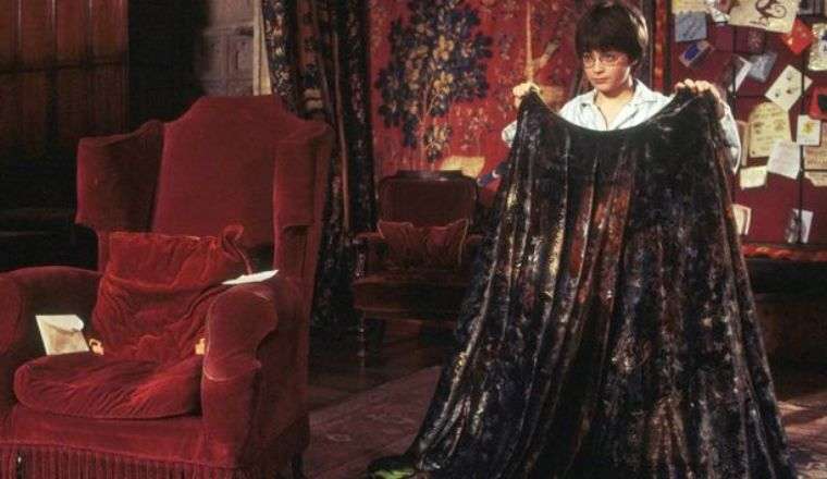 Ученые изобрели плащ-невидимку, как у Гарри Поттера